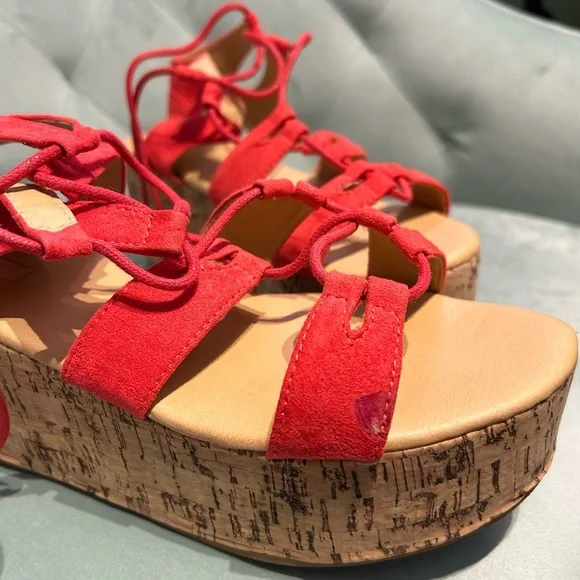 Yoki size 7.5 coral/red lace up wedge with box & dust covers - Picture 2 of 9